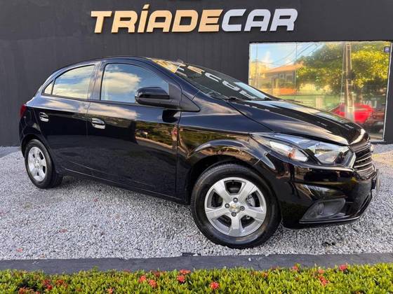 CHEVROLET ONIX 1.4 MPFI LT 8V FLEX 4P MANUAL CHEVROLET ONIX 1.4 MPFI LT 8V FLEX 4P MANUAL